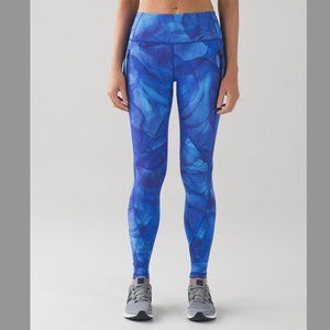 Lululemon Luxtreme Leggings - size 6